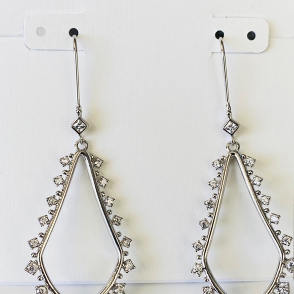 NEW Kendra Scott Bea Crystal Drop Frame Hoop Earrings - Picture 11 of 16